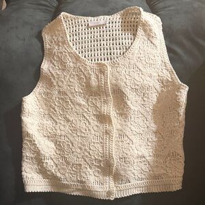 LC Lauren Conrad Cream Floral Lace Detail